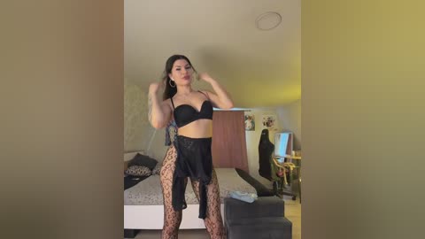 _maybebaby_ free recording from 2025-12-04 10:46:00