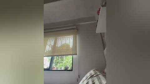 sallyeleins free recording from 2025-12-05 01:41:00