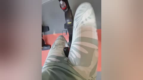 divora free recording from 2025-12-05 01:41:00