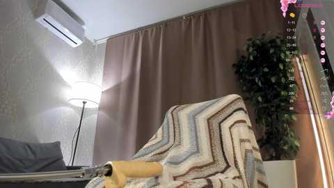 juicy_vikki free recording from 2025-12-05 14:30:00