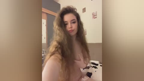 ladyemily free recording from 2025-12-05 20:30:00