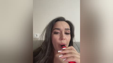 sasha_orlova free recording from 2025-12-05 14:21:00