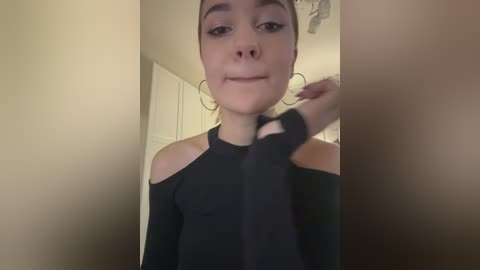 _lana_chester_ free recording from 2025-12-06 10:51:00