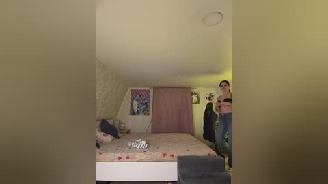 _maybebaby_ free recording from 2025-12-06 14:04:00