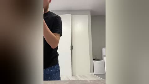 gummy_bears free recording from 2025-12-08 12:03:00