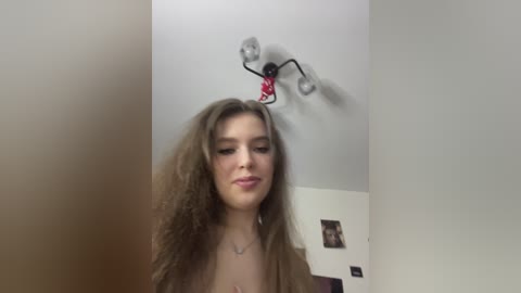 ladyemily free recording from 2025-12-09 22:29:00