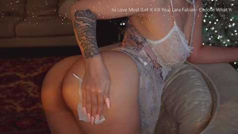 _queen_maria_ free recording from 2025-12-10 22:59:00