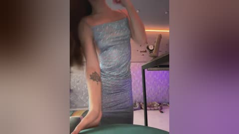 _saharochek_ free recording from 2025-12-10 10:55:00