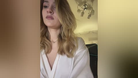 _lana_chester_ free recording from 2025-12-13 16:21:00