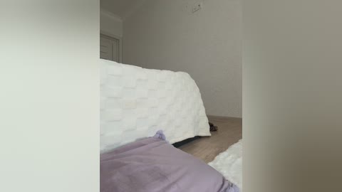 alise8881 free recording from 2025-12-13 07:20:00