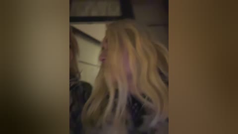 tvoyasamka77 free recording from 2025-12-13 20:01:00