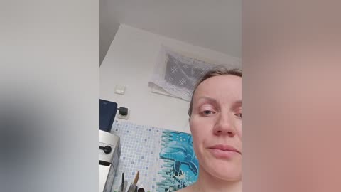 alenushka888 free recording from 2025-12-14 07:48:00