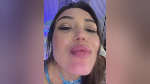 adel_chocolatee free recording from 2025-12-15 14:24:00