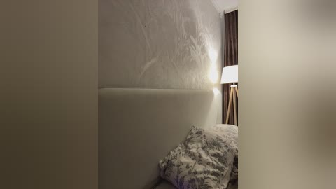 crazyaleona free recording from 2025-12-16 20:45:00