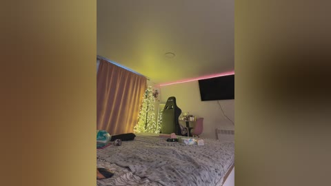 _maybebaby_ free recording from 2025-12-17 12:05:00