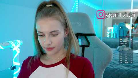 _vikkil0vescheese_ free recording from 2025-12-17 04:56:00