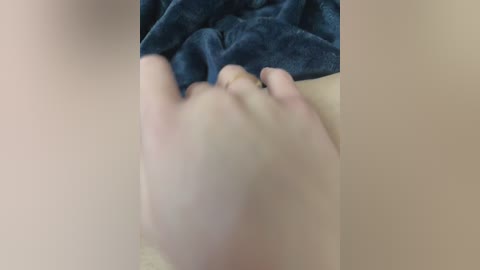 cumshotik23 free recording from 2025-12-17 17:52:00