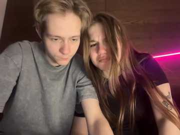 titsdestroy2007 free recording from 2025-12-17 00:12:00