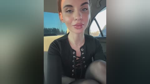 ledymiya free recording from 2025-12-18 07:22:00