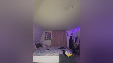 _maybebaby_ free recording from 2025-12-19 14:50:00