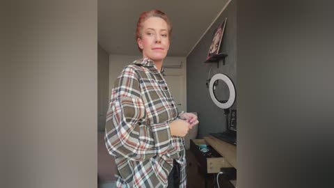 _wowfox_ free recording from 2025-12-19 13:38:00