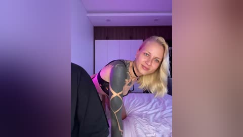 twins666 free recording from 2025-12-21 09:12:00