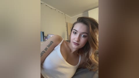 _lana_chester_ free recording from 2025-12-22 11:21:00