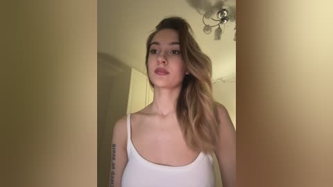 _lana_chester_ free recording from 2025-12-22 13:38:00