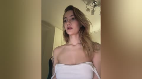 _lana_chester_ free recording from 2025-12-22 13:53:00