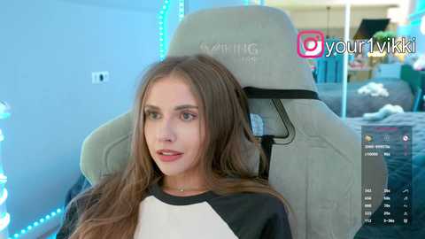 _vikkil0vescheese_ free recording from 2025-12-22 04:19:00