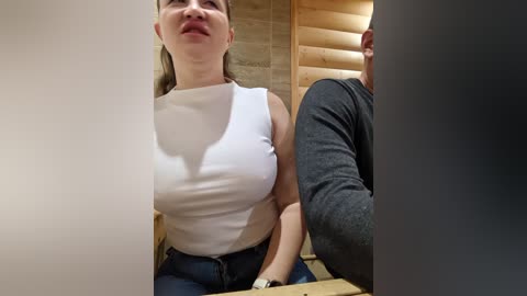 molly_7 free recording from 2025-12-22 17:36:00