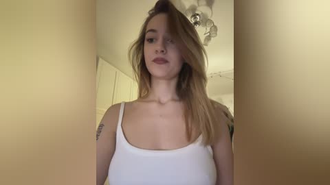 _lana_chester_ free recording from 2025-12-23 13:52:00