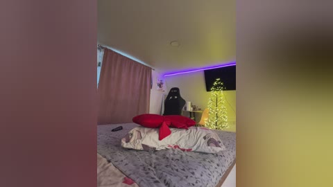 _maybebaby_ free recording from 2025-12-23 08:11:00