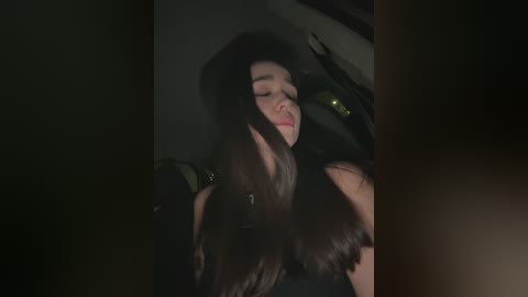 sasha_orlova free recording from 2025-12-23 14:44:00