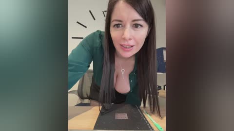 verybaby free recording from 2025-12-23 11:30:00