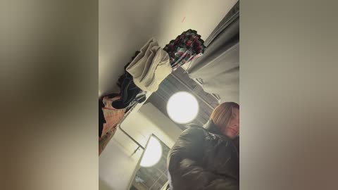 _emilybaby_ free recording from 2025-12-24 09:55:00