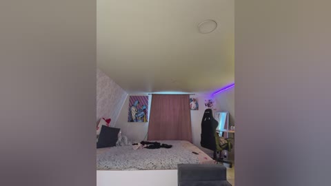 _maybebaby_ free recording from 2025-12-24 12:27:00