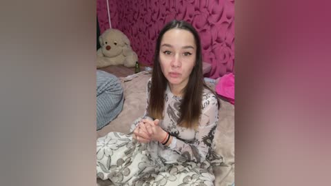 cat_meowa free recording from 2025-12-25 20:26:00