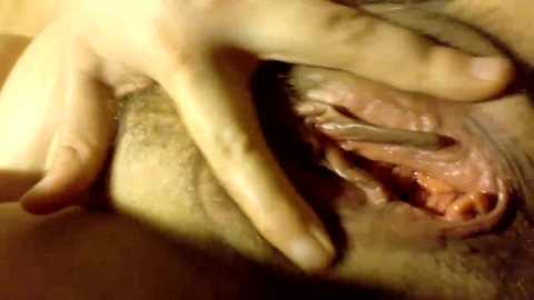 esterjohns free recording from 2025-12-26 03:16:00