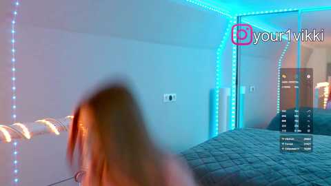 _vikkil0vescheese_ free recording from 2025-12-27 10:43:00