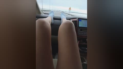 alex80_201 free recording from 2025-12-27 12:15:00