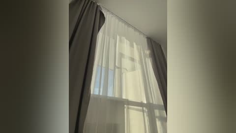 tati16 free recording from 2025-12-27 06:39:00