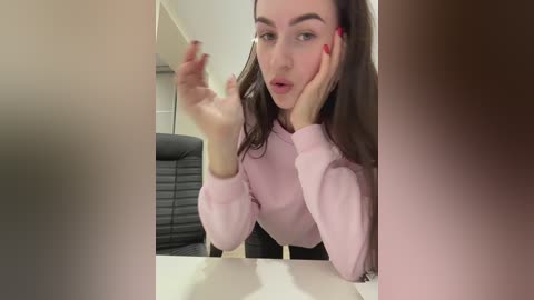 _molly_mae_ free recording from 2025-12-28 16:17:00