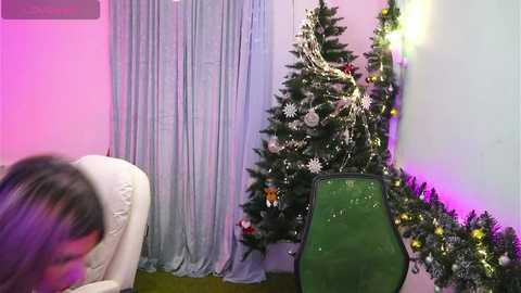 alisaaleks free recording from 2025-12-29 00:51:00