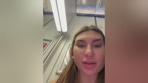 _emilybaby_ free recording from 2025-12-30 08:41:00