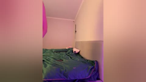 dream_love69 free recording from 2026-04-14 02:42:00