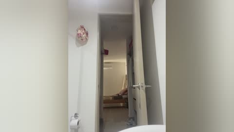 sallyeleins free recording from 2026-01-07 20:03:00