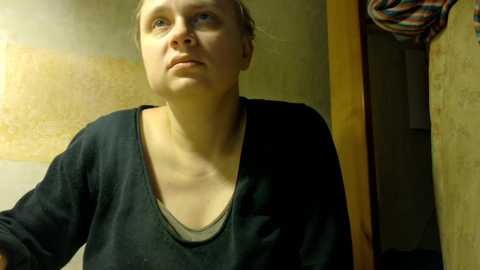 esterjohns free recording from 2026-04-03 02:52:00