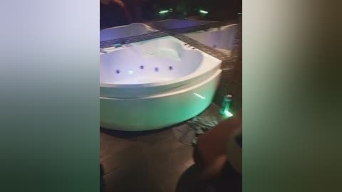 love_for_two free recording from 2026-04-21 02:04:00