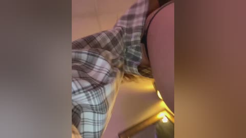 babieswink free recording from 2026-04-14 02:42:00